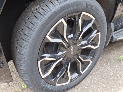 2025 GMC Sierra EV Max Range Denali