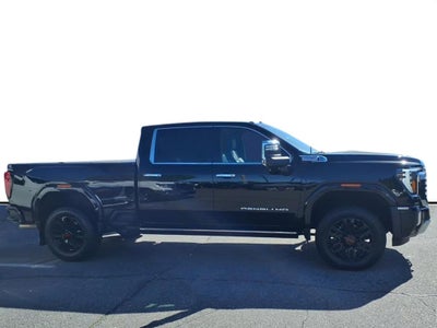 2024 GMC Sierra 3500 HD Denali