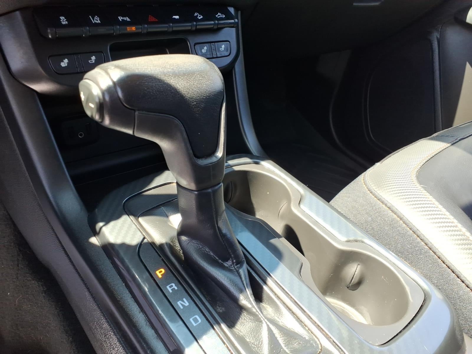 2021 GMC Canyon 4WD AT4 w/Leather