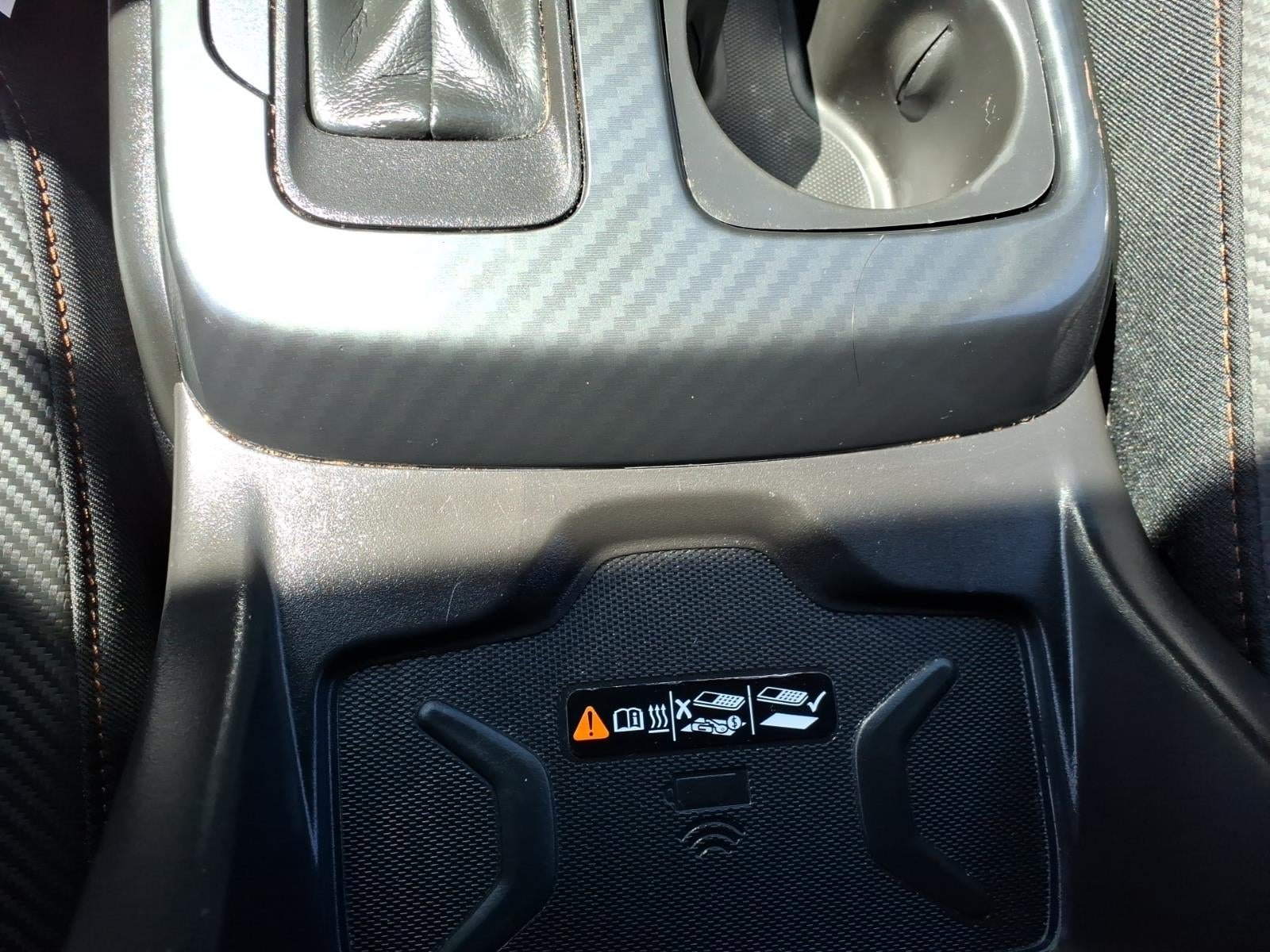 2021 GMC Canyon 4WD AT4 w/Leather