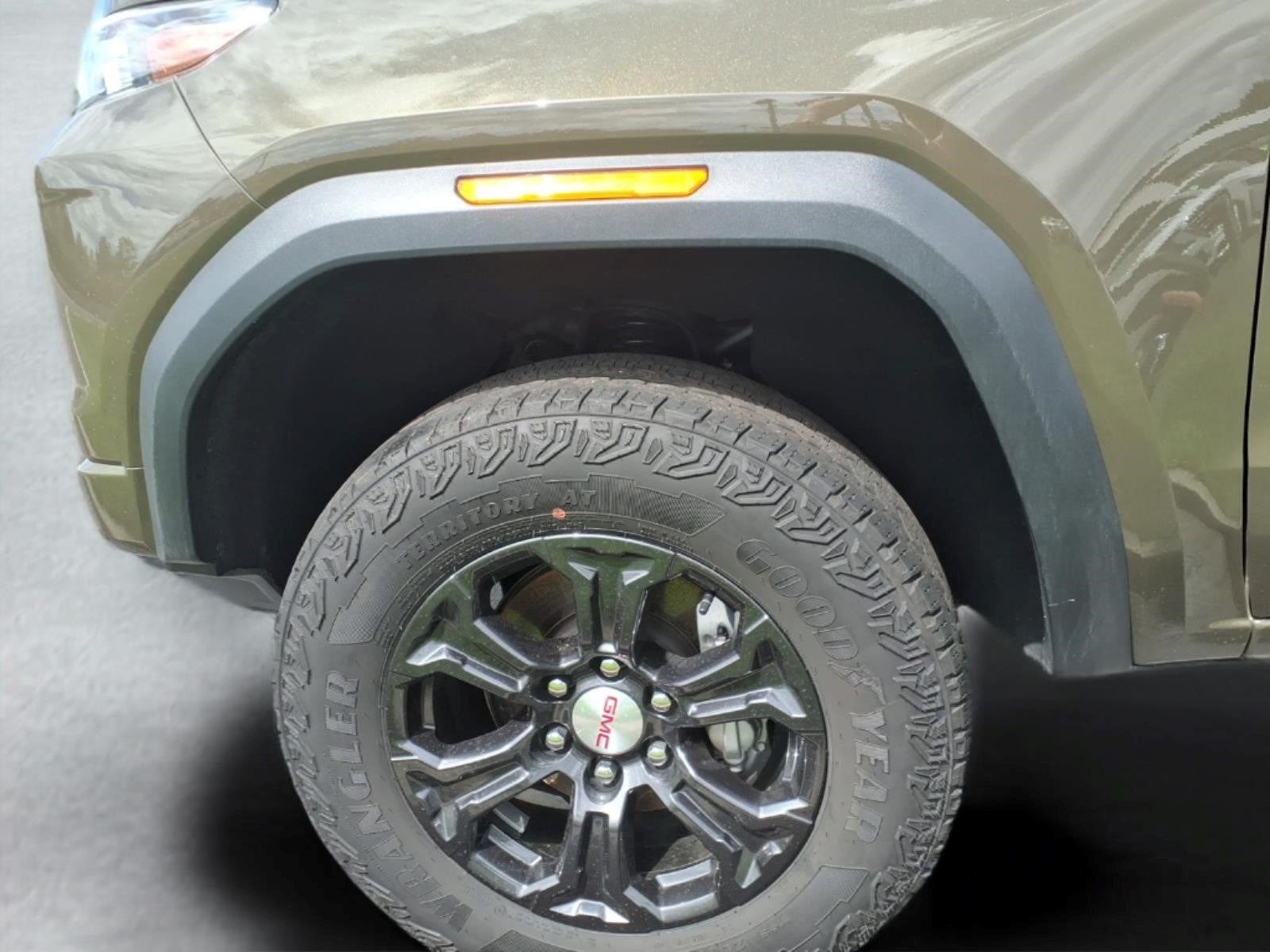 2023 GMC Canyon Elevation