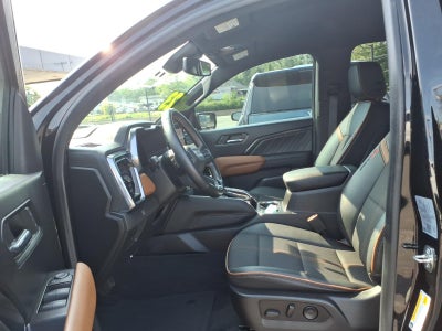 2023 GMC Canyon AT4
