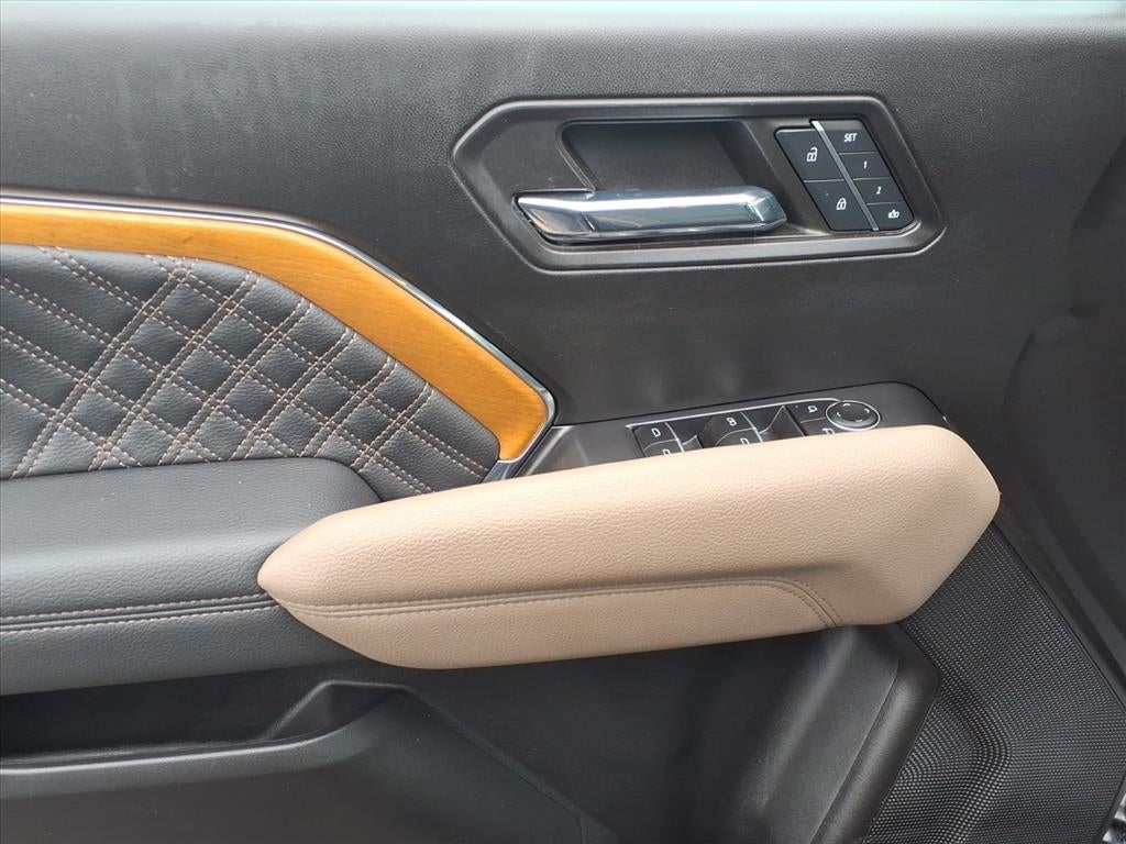 2023 GMC Canyon Denali