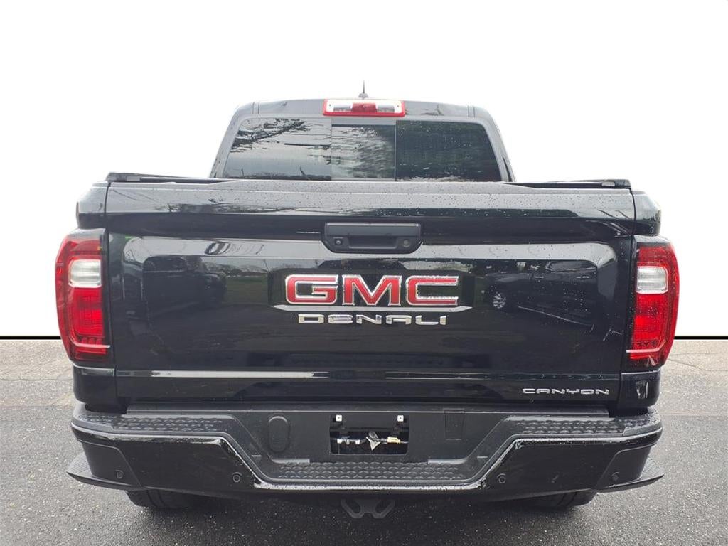 2023 GMC Canyon Denali