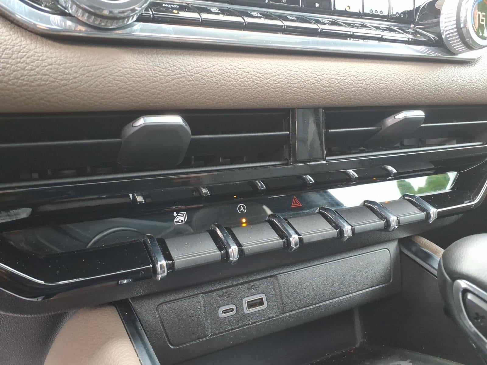 2024 GMC Canyon Denali