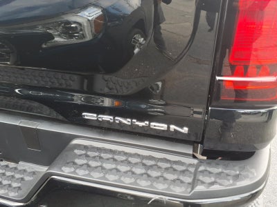 2024 GMC Canyon Denali
