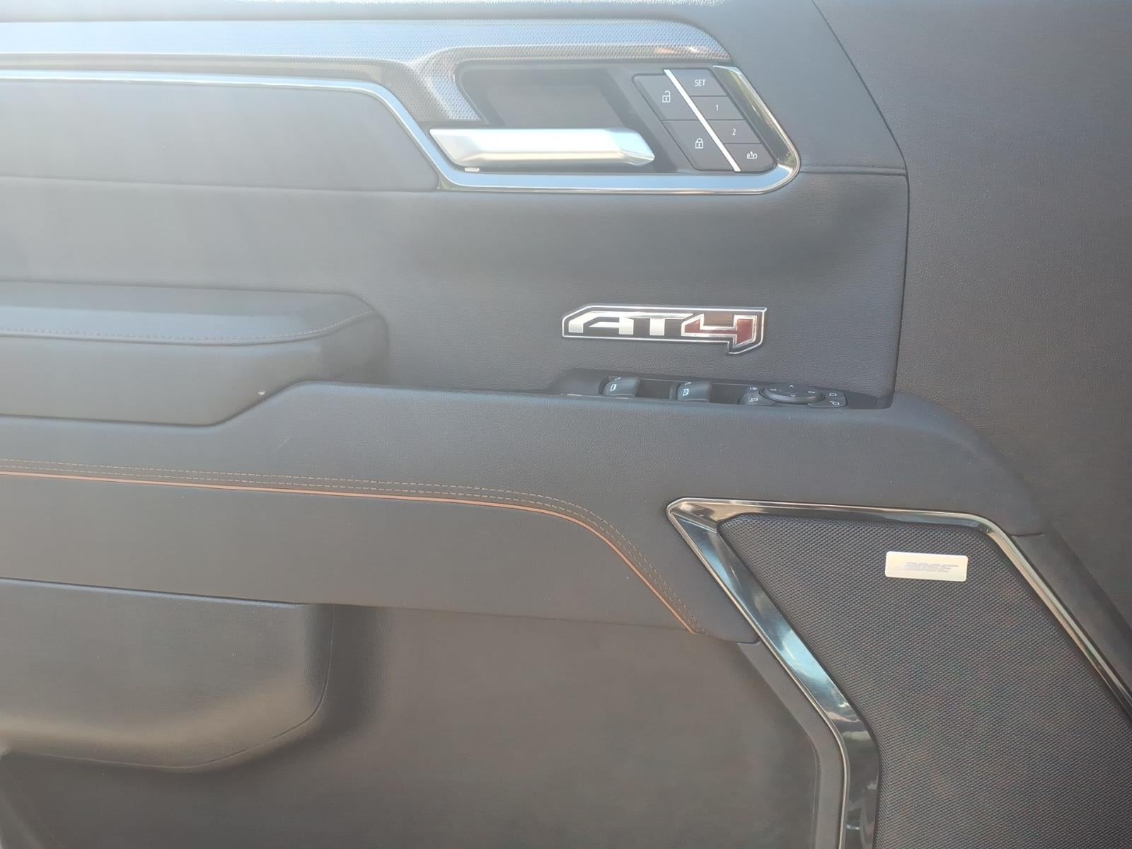2023 GMC Sierra 1500 AT4