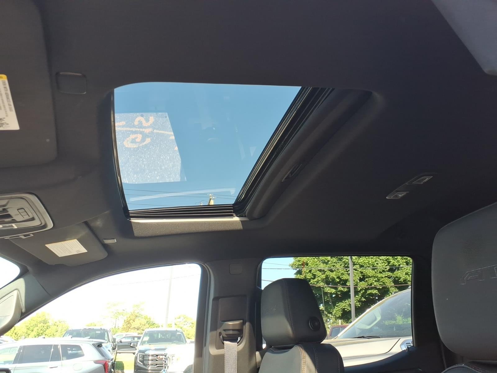 2023 GMC Sierra 1500 AT4