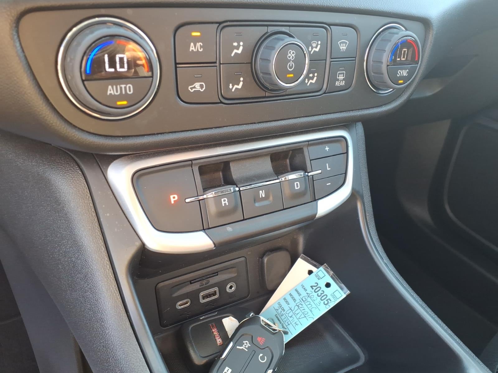 2023 GMC Terrain SLE