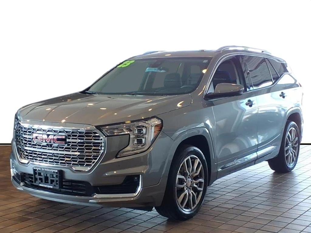 2023 GMC Terrain Denali