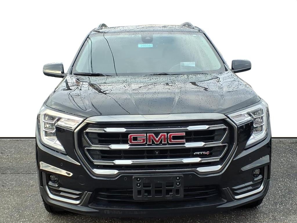 2022 GMC Terrain AT4