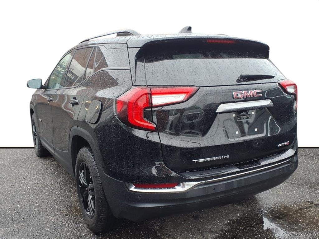 2022 GMC Terrain AT4