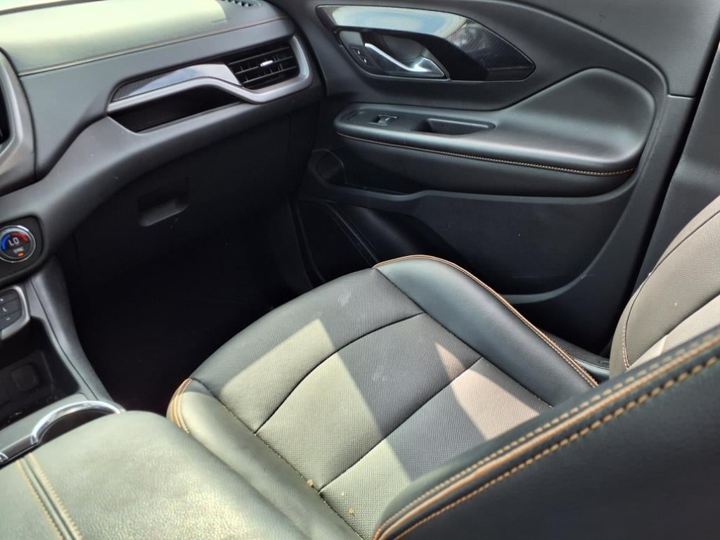 2022 GMC Terrain AT4