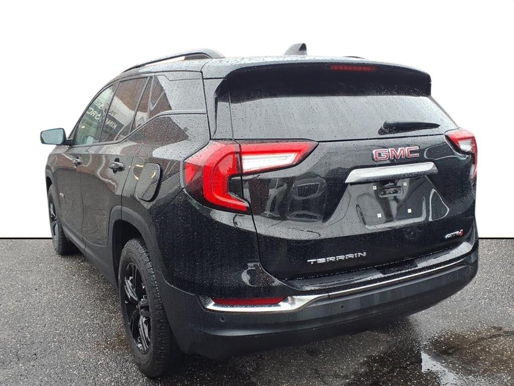 2022 GMC Terrain AT4