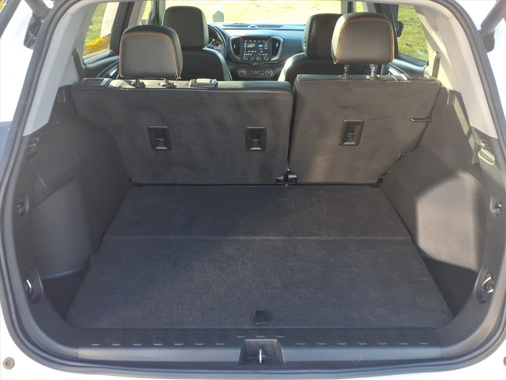 2022 GMC Terrain AT4