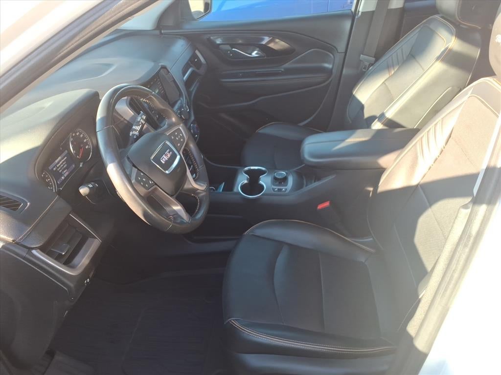 2022 GMC Terrain AT4