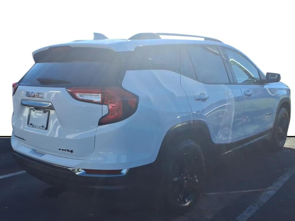 2022 GMC Terrain AT4