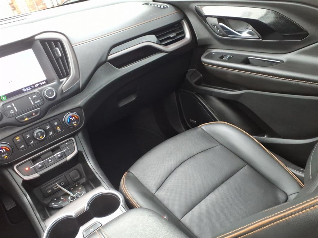 2022 GMC Terrain AT4