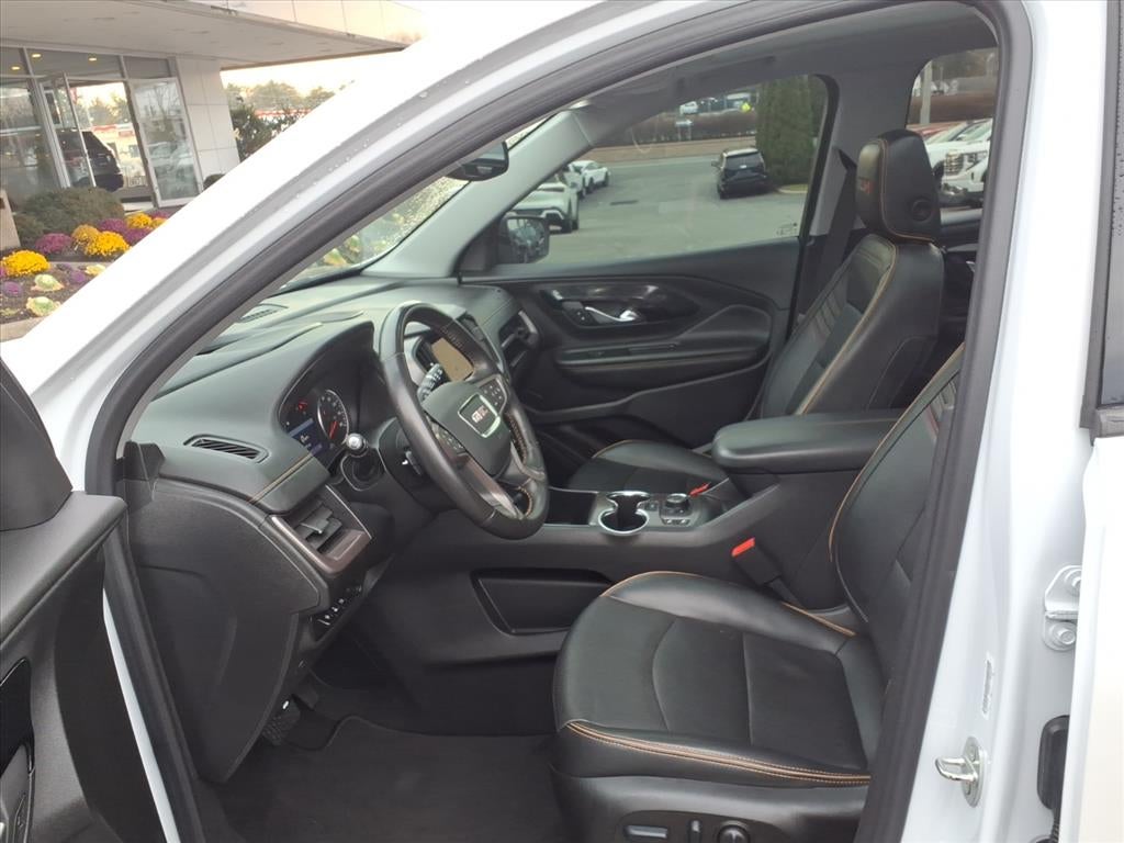 2022 GMC Terrain AT4