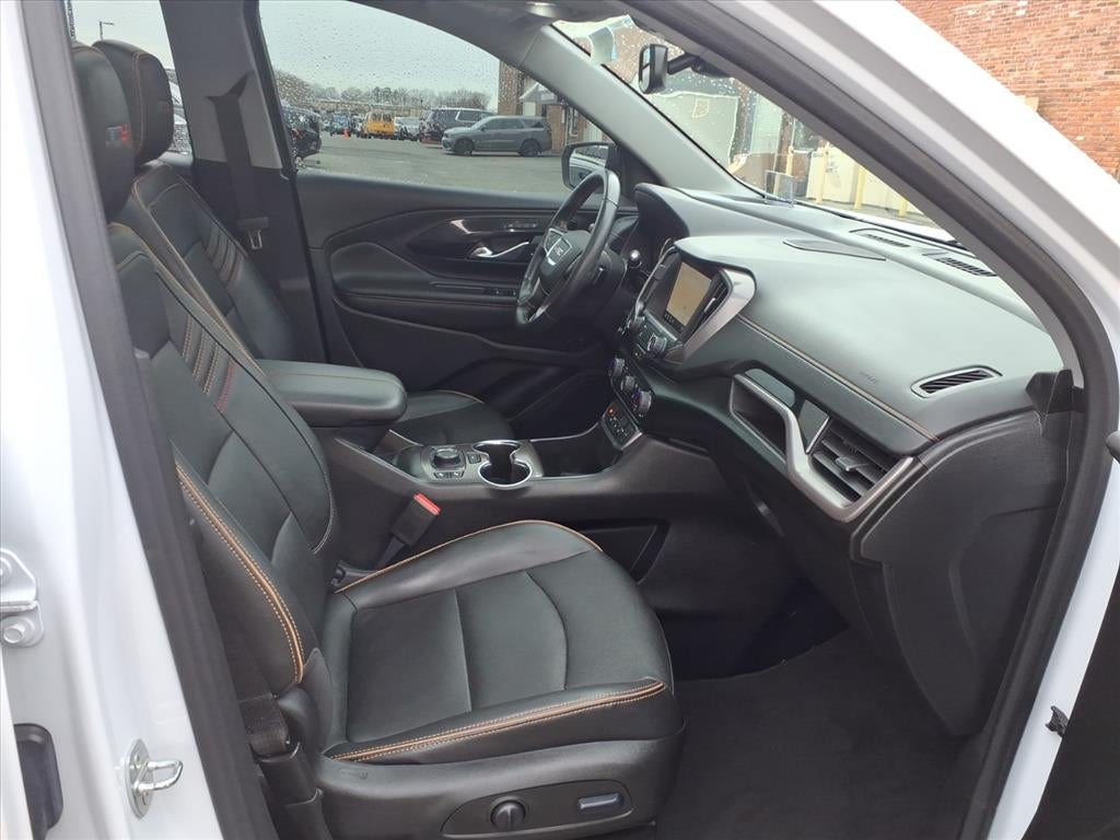 2022 GMC Terrain AT4