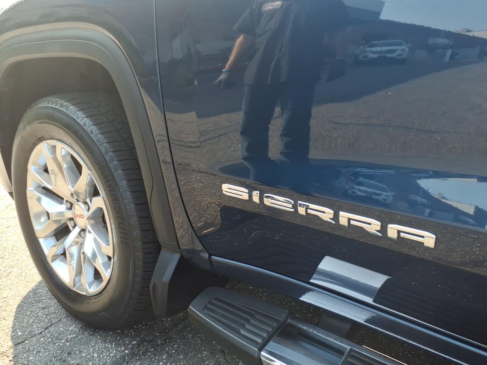 2021 GMC Sierra 1500 SLT