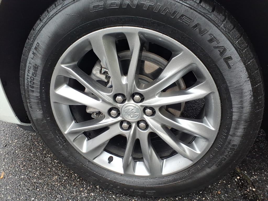 2022 Buick Enclave Avenir