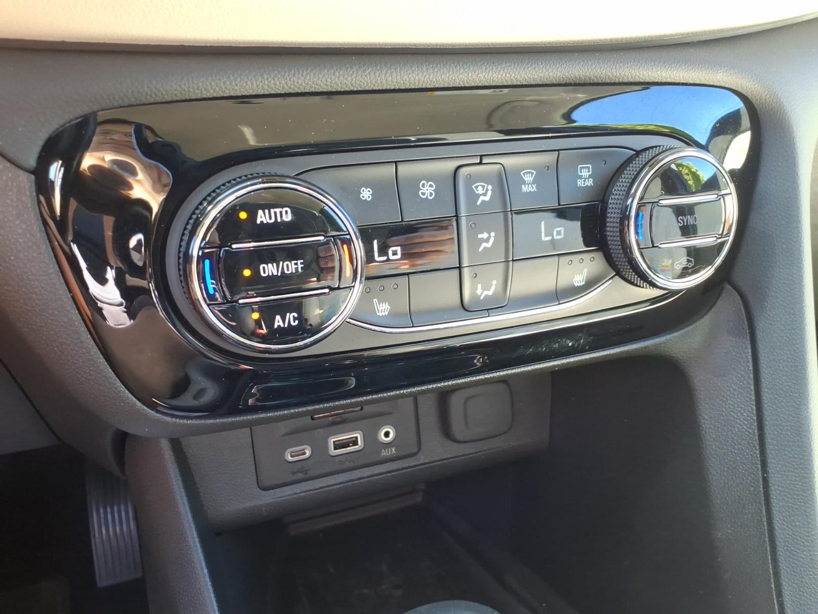 2023 Buick Encore GX Essence